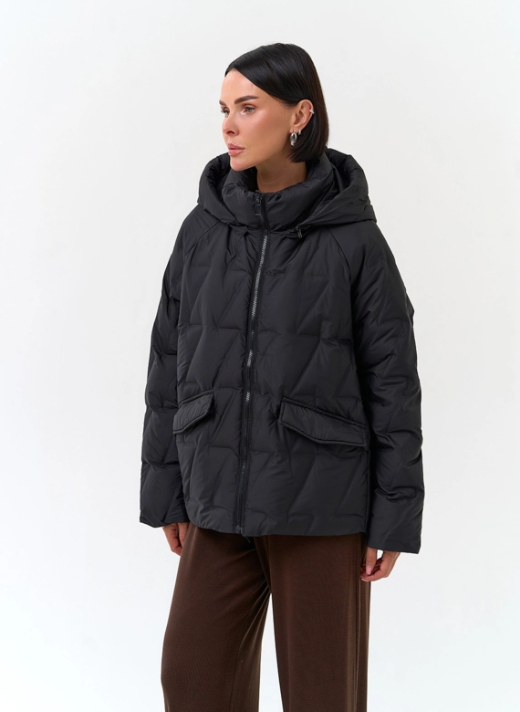 Женская куртка с капюшоном