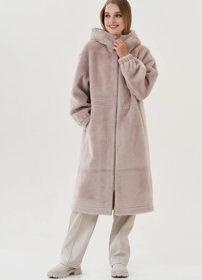 Пальто женское с капюшоном  модель № 25685 меха малина