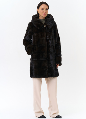 Норковая шуба с капюшоном Норковая шуба с капюшоном