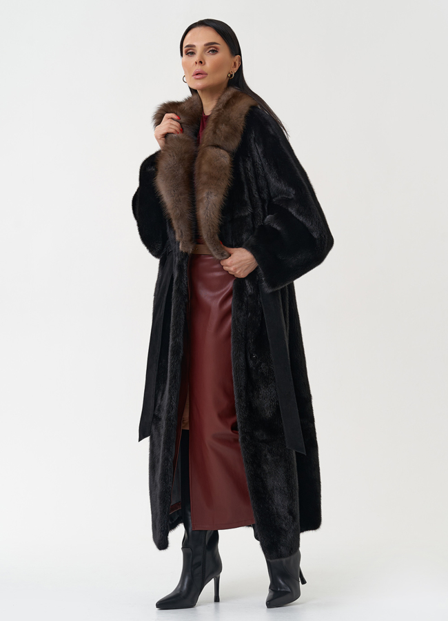 Норковая шуба с английским воротником из меха куницы модель № 30482 универмаг малина