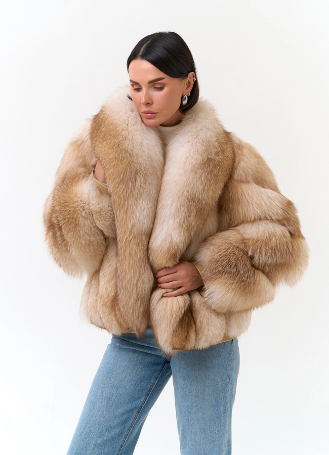 Шуба из меха лисы модель № 34154 универмаг малина
