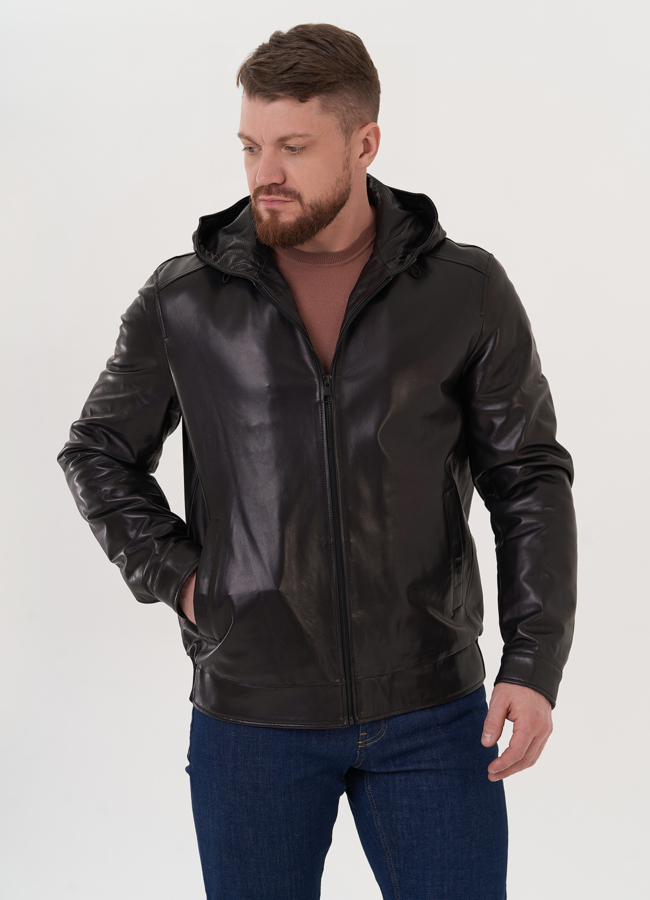 Мужской кожаный бомбер с капюшоном модель № 26926 в кредит