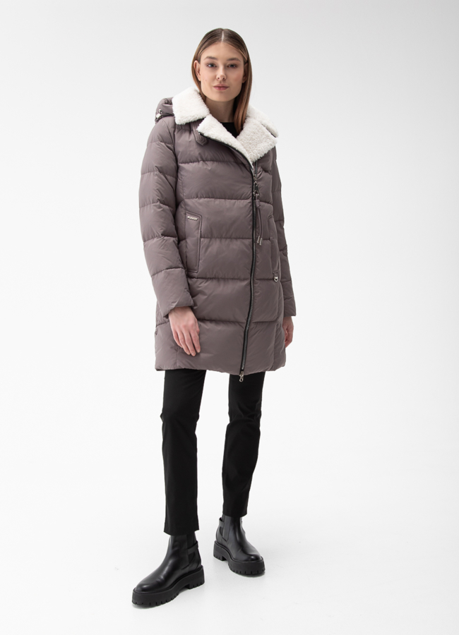 фото Комбинированный женский пуховик с капюшоном модель № 28877