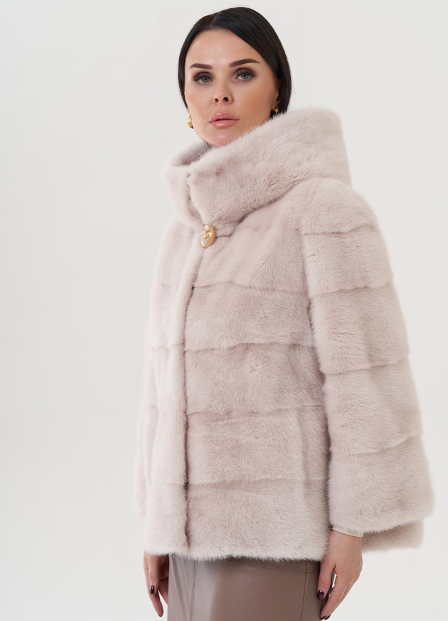 Шуба из норки с капюшоном  модель № 24957 в рассрочку