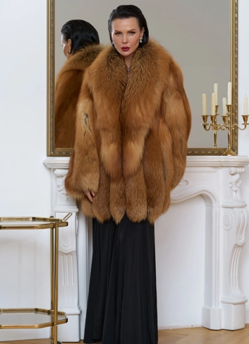 Шуба из меха рыжей лисы