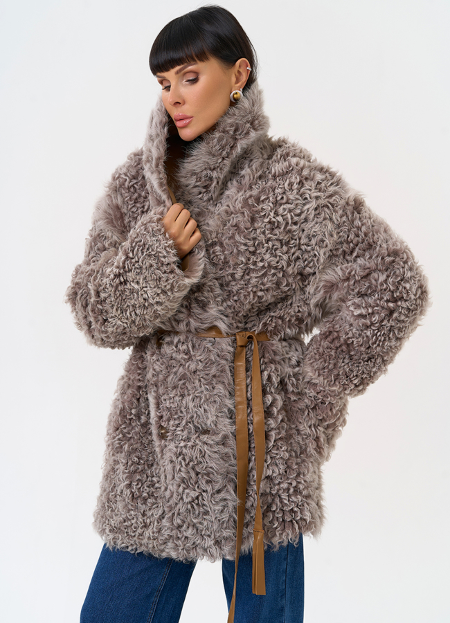 Женская двухсторонняя дубленка с воротником  модель № 31619 универмаг малина